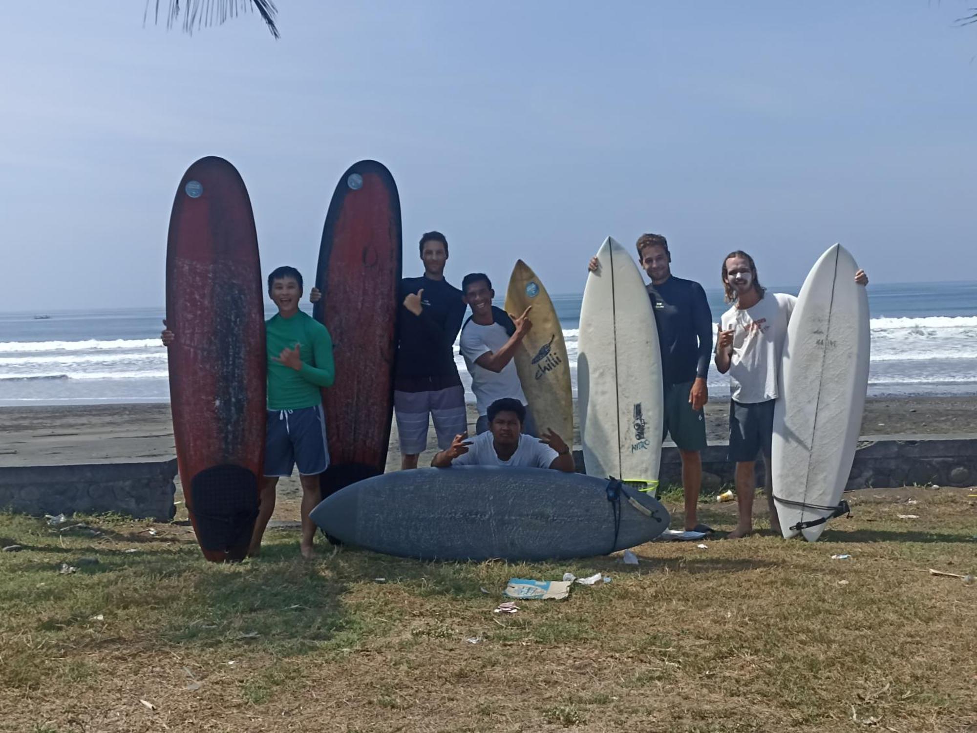 Ayolah Surf House &Surf Camp Apartment Jembrana  Exterior photo